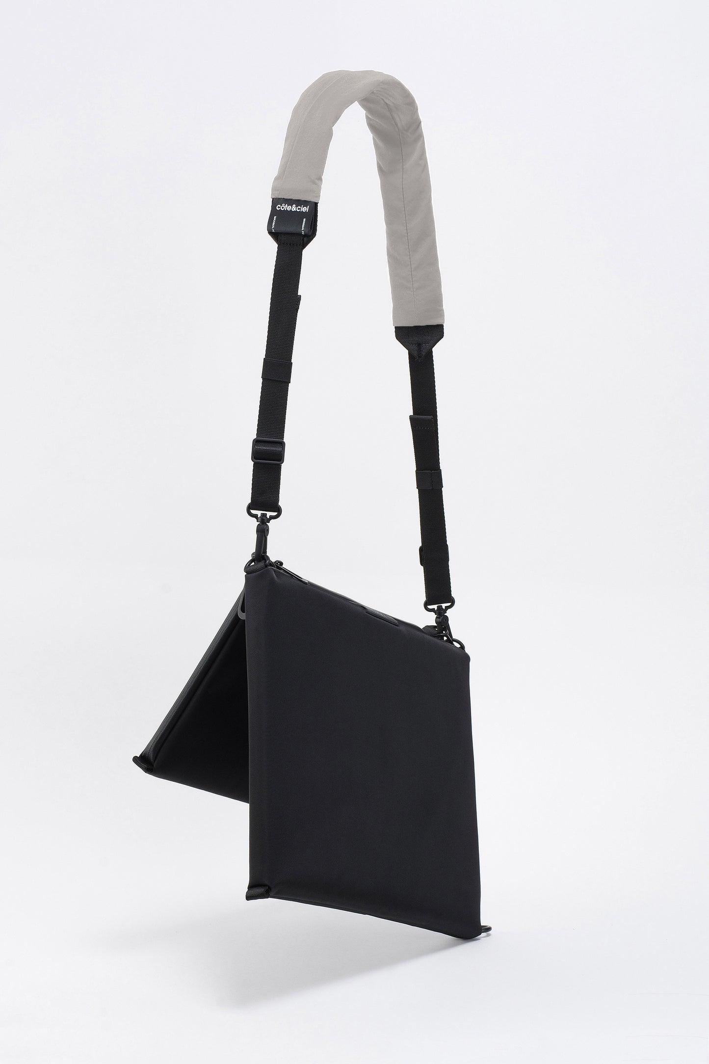 Inn L Sleek Black