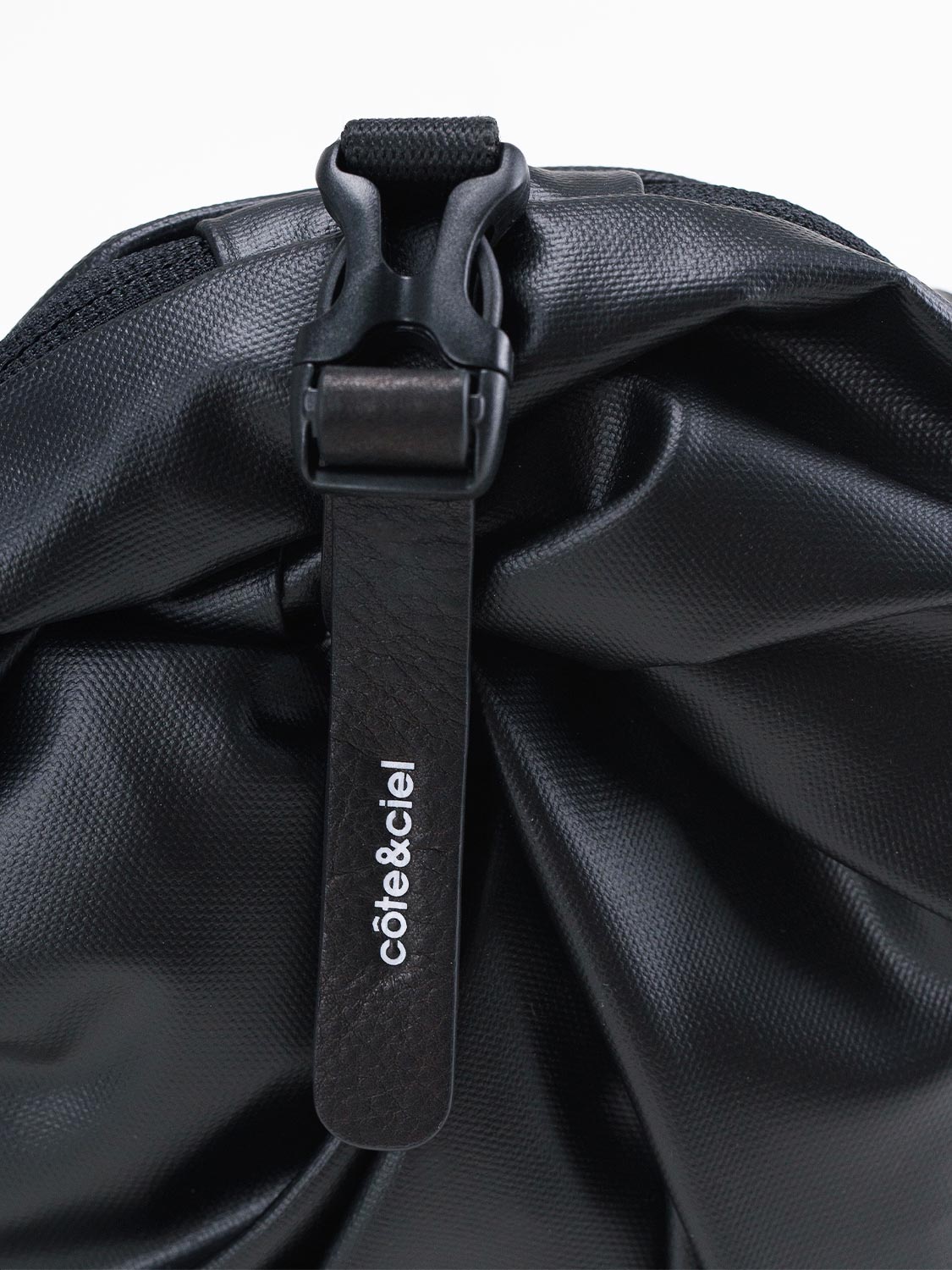 AÓOS S Pouch Raven Black