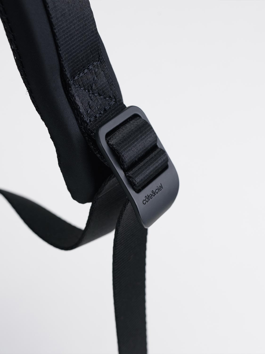 Ladon Backpack Raven Black