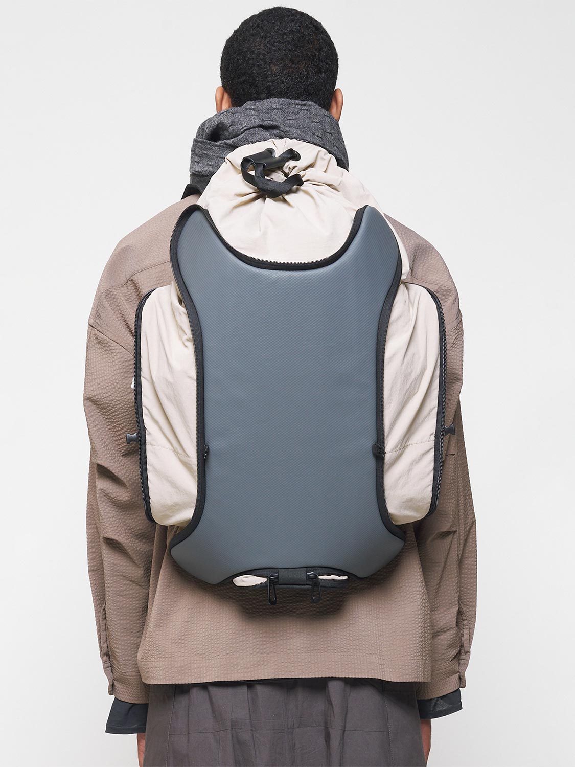 Avon Backpack Robin Grey
