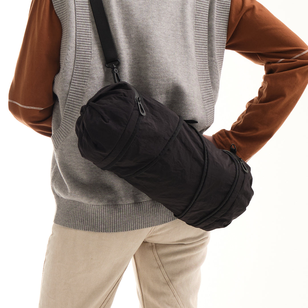 Vikos M Smooth Black Bag