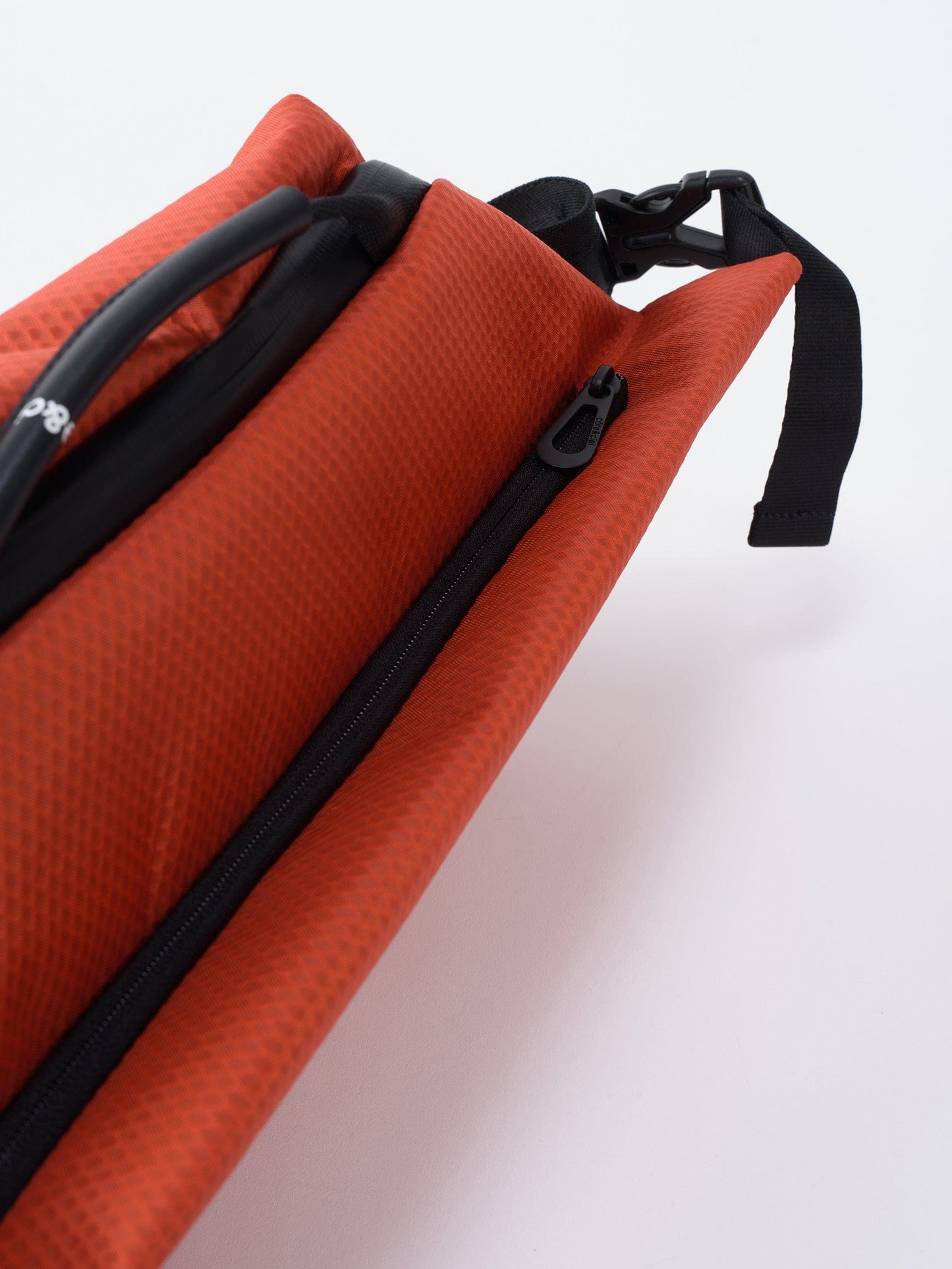 coteetciel Crossbody/Sling Bag Isarau Velo Brick Red côte&ciel US 28968