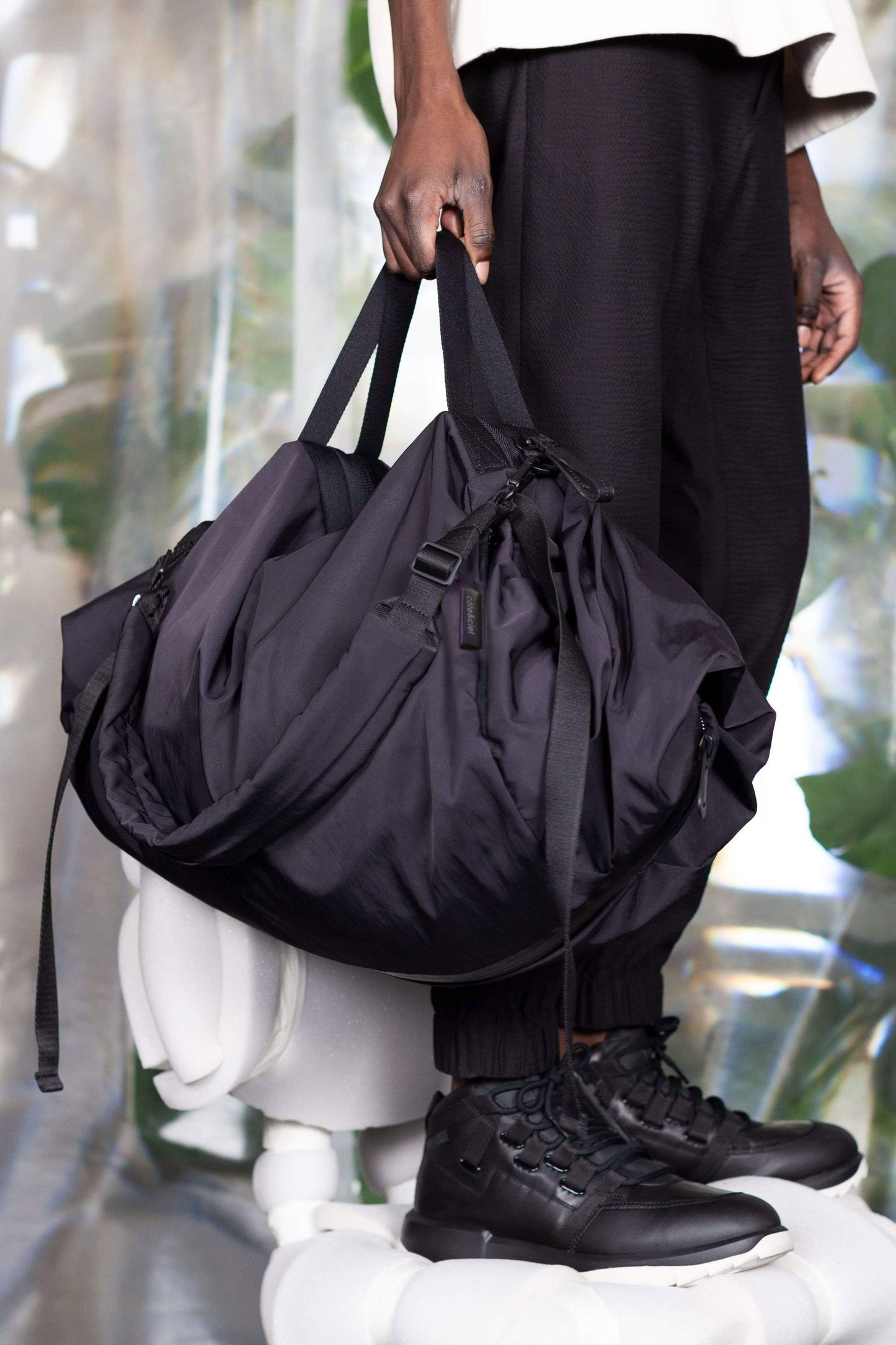 Obed Smooth Black