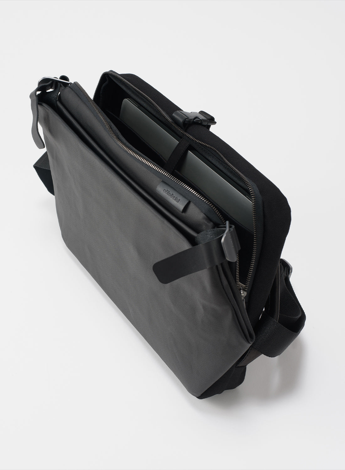Cote & Ciel Men's Riss Coated Canvas Messenger Bag, Black, One Size