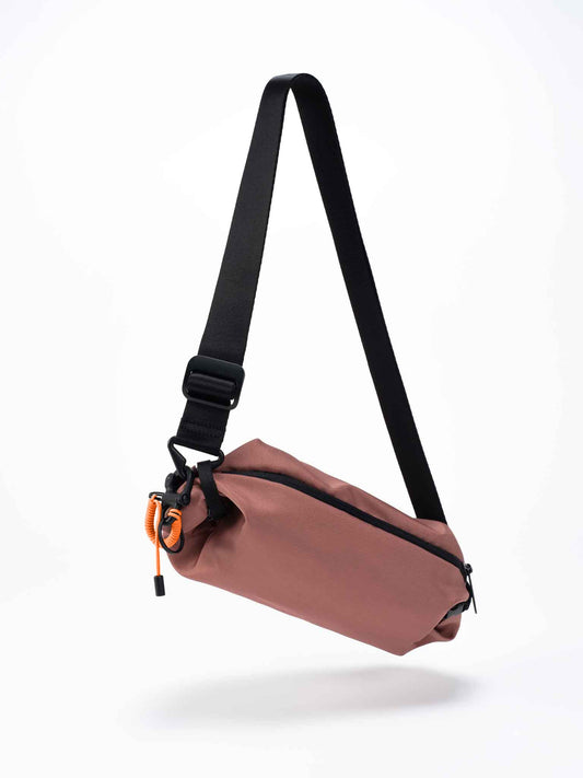 TurnStyle 5 Sling Bag - Easy rotation for rapid access to camera gear. –  Think Tank Photo