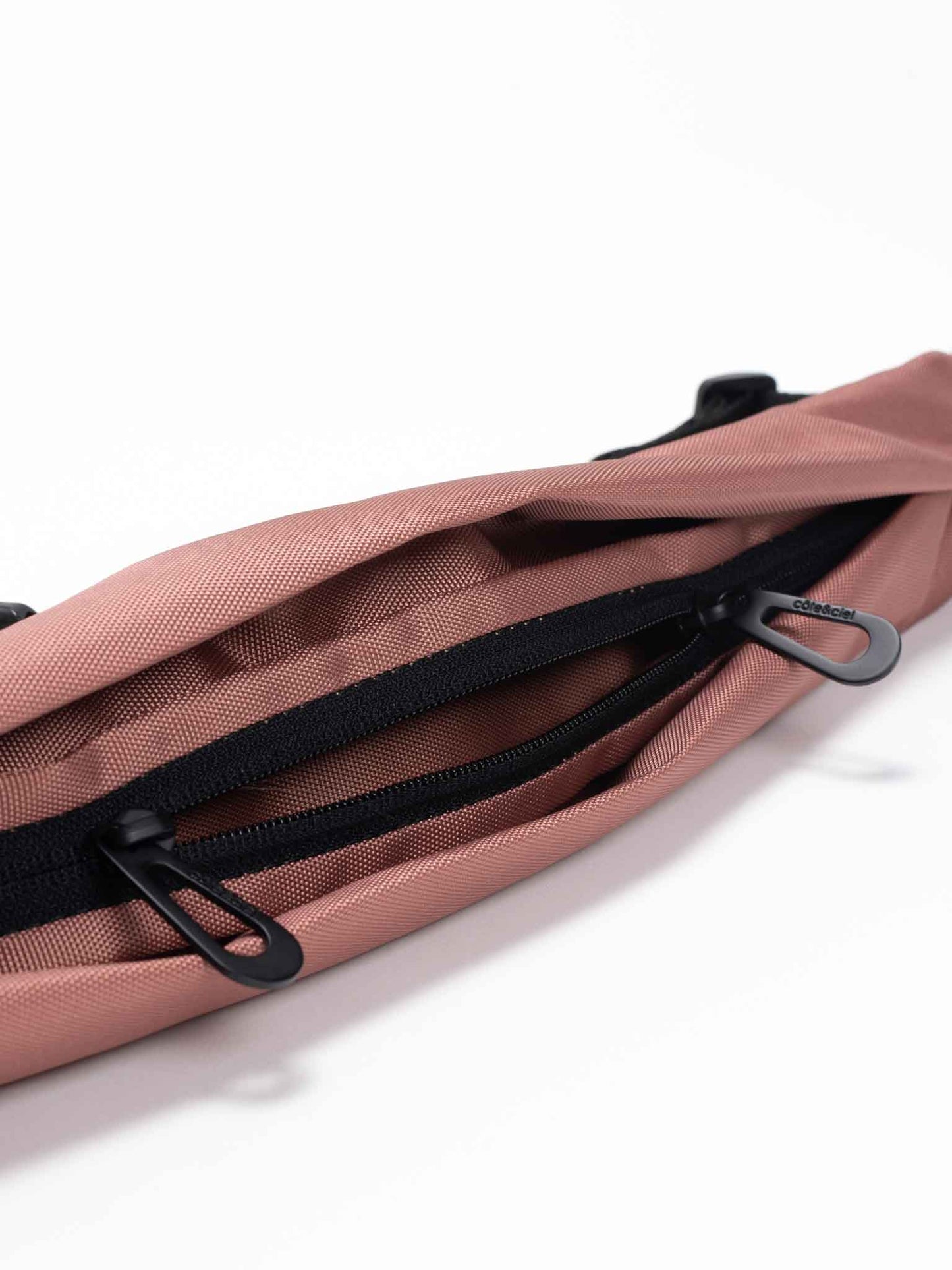 Adda flemming gold Shoulder strap