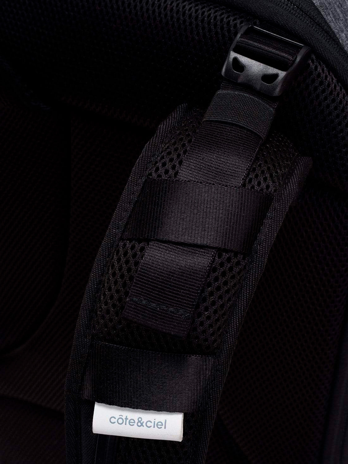 coteetciel Backpack Isar Air Black côte&ciel US 28961