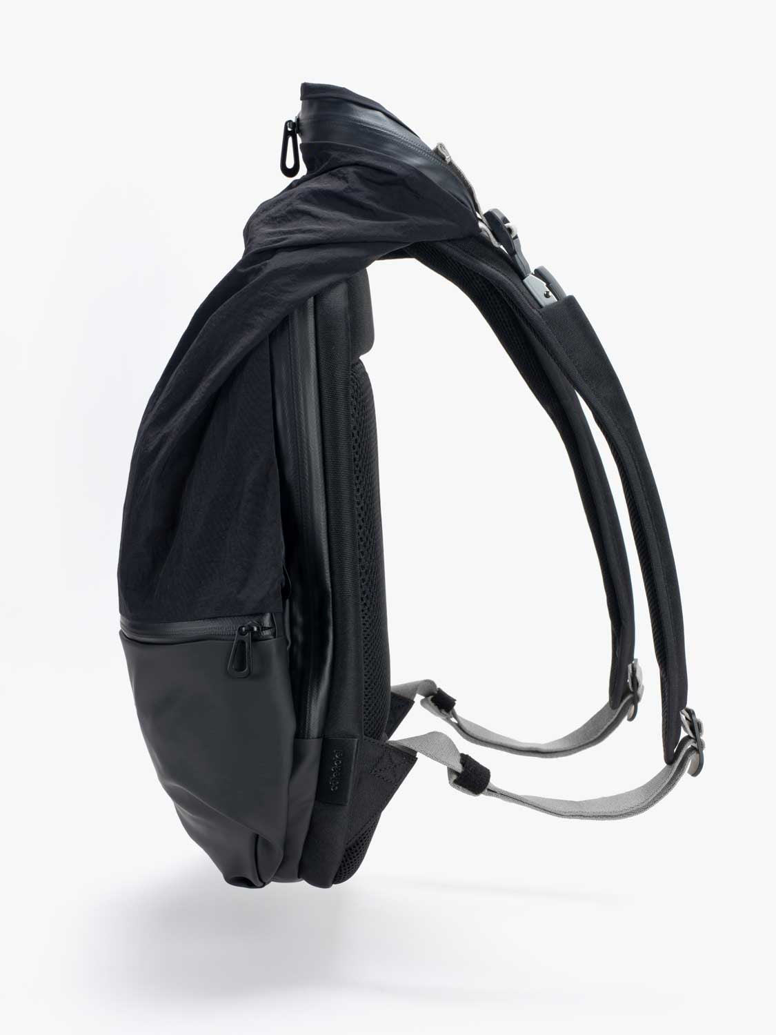 coteetciel Backpack Nile S Smooth Black Colour Accent côte&ciel US 29169