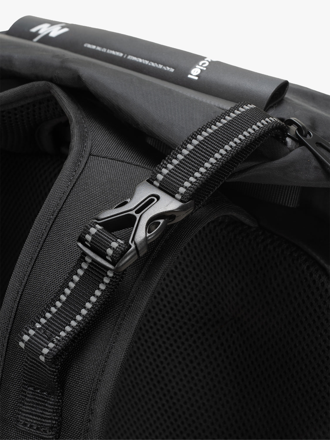 coteetciel Backpack Saru Backpack | 9.9 X côte&ciel côte&ciel US 29255