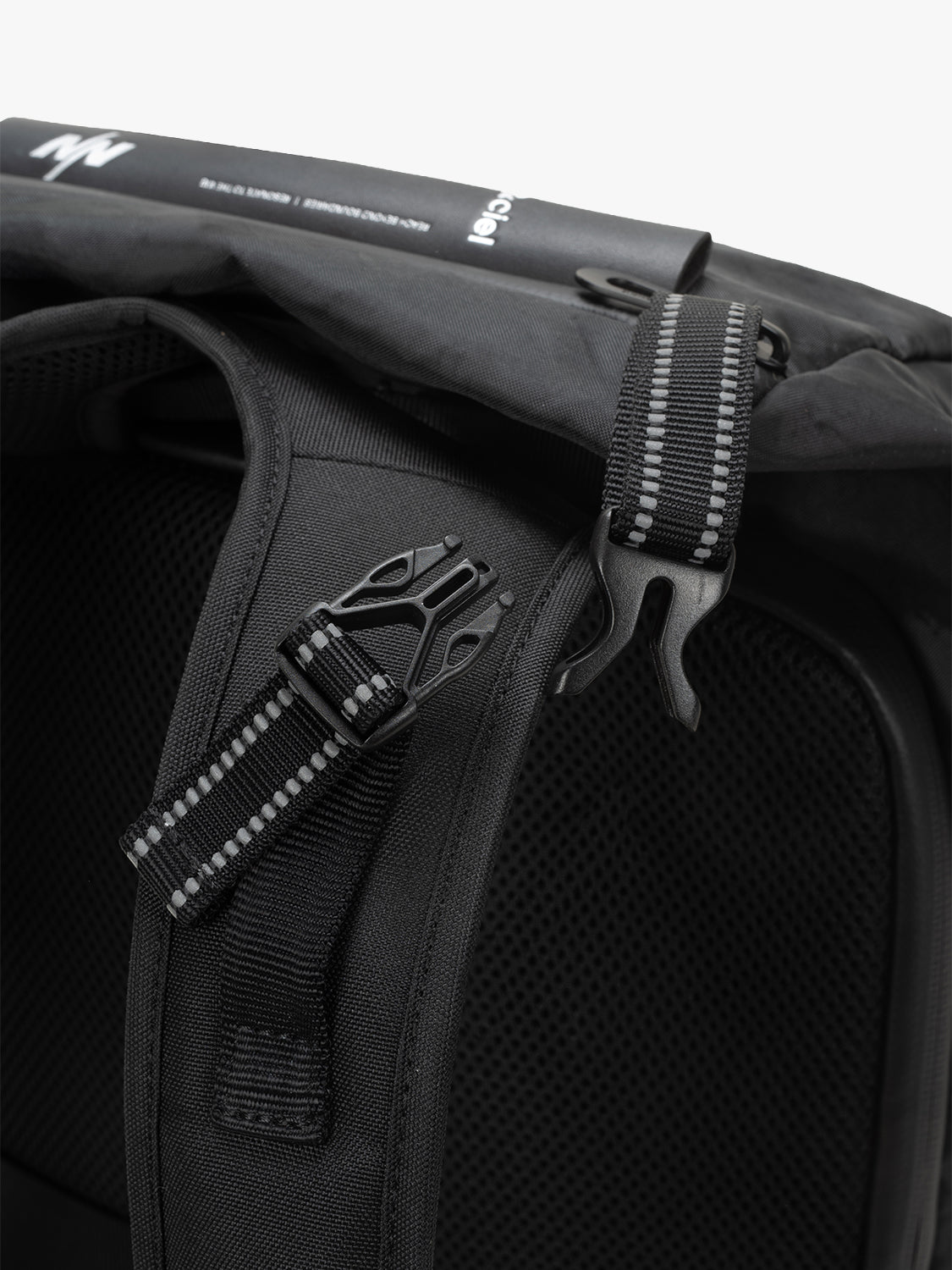 coteetciel Backpack Saru Backpack | 9.9 X côte&ciel côte&ciel US 29255