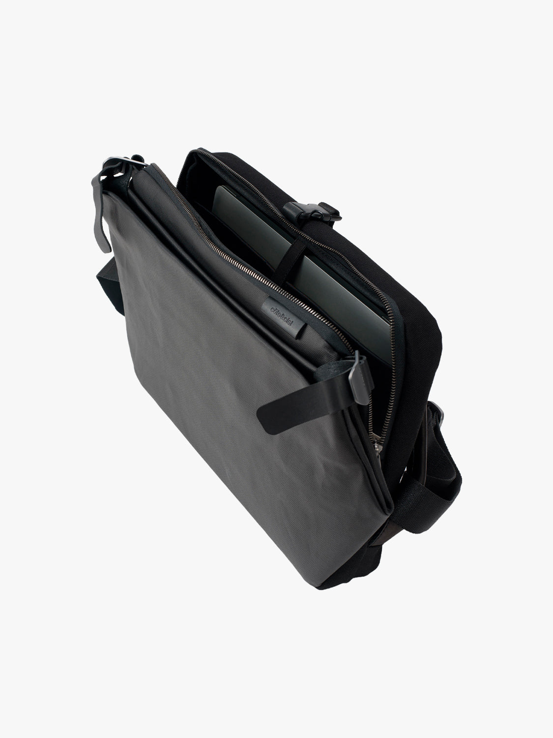 coteetciel Crossbody/Messenger Black Riss Coated Canvas Black côte&ciel US 28913