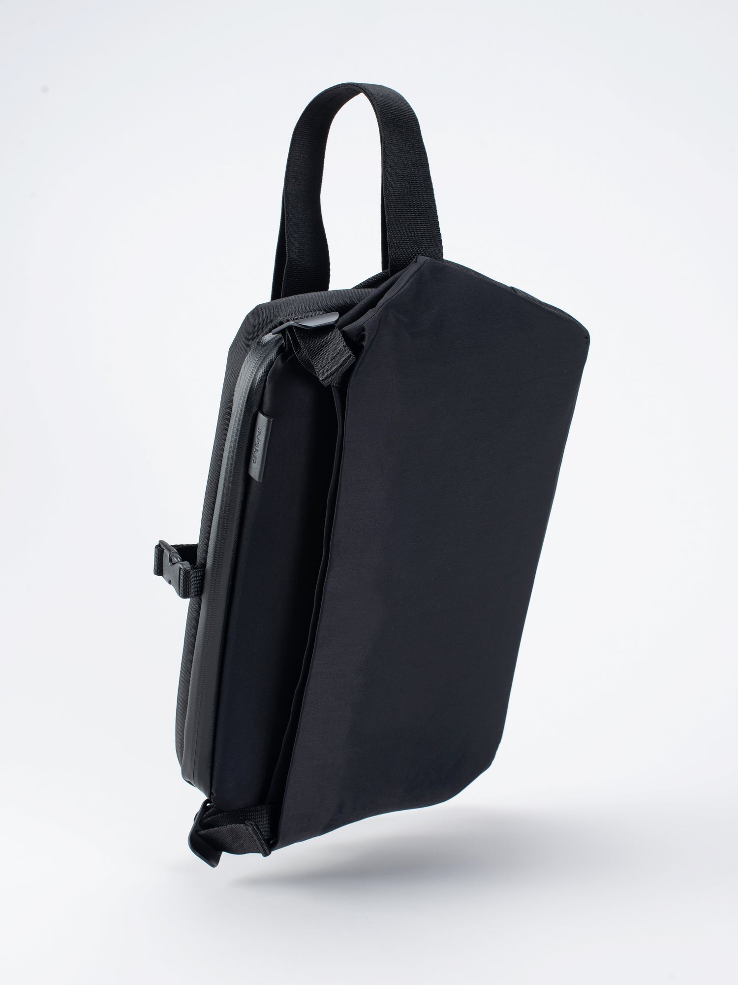 coteetciel Crossbody/Messenger Black Riss MemoryTech Black côte&ciel US 29030