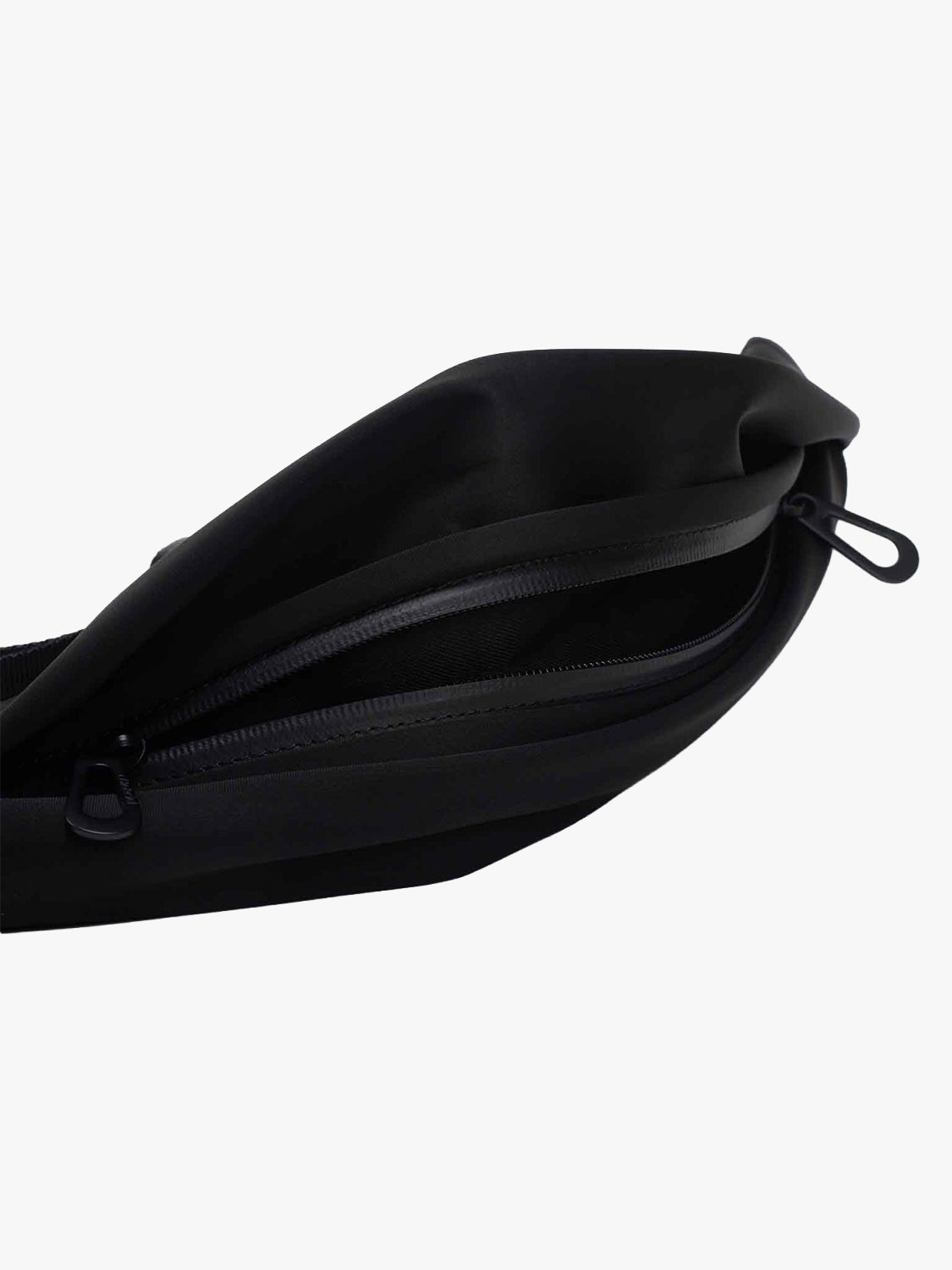 coteetciel Crossbody/Purse Adda Sleek Black Shoulder Strap côte&ciel US 29084