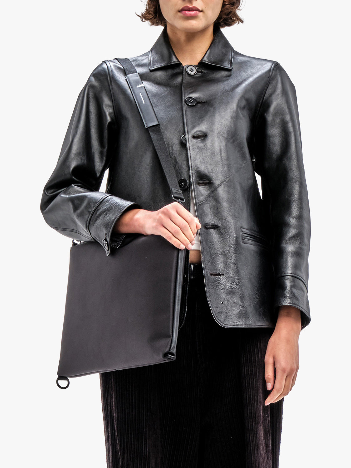 coteetciel Crossbody/Sling Bag Inn L Sleek Black côte&ciel US 28908