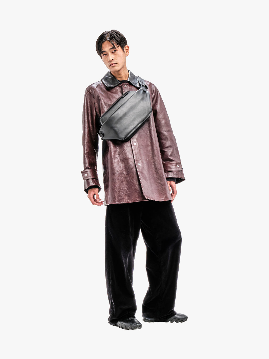 coteetciel Crossbody/Sling Bag Black Isarau M Alias Leather Black côte&ciel US 28604