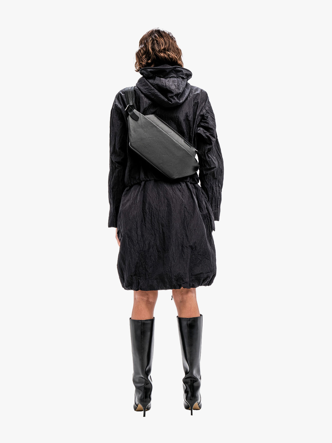 coteetciel Crossbody/Sling Bag Black Isarau M Coated Canvas Black côte&ciel US 28395