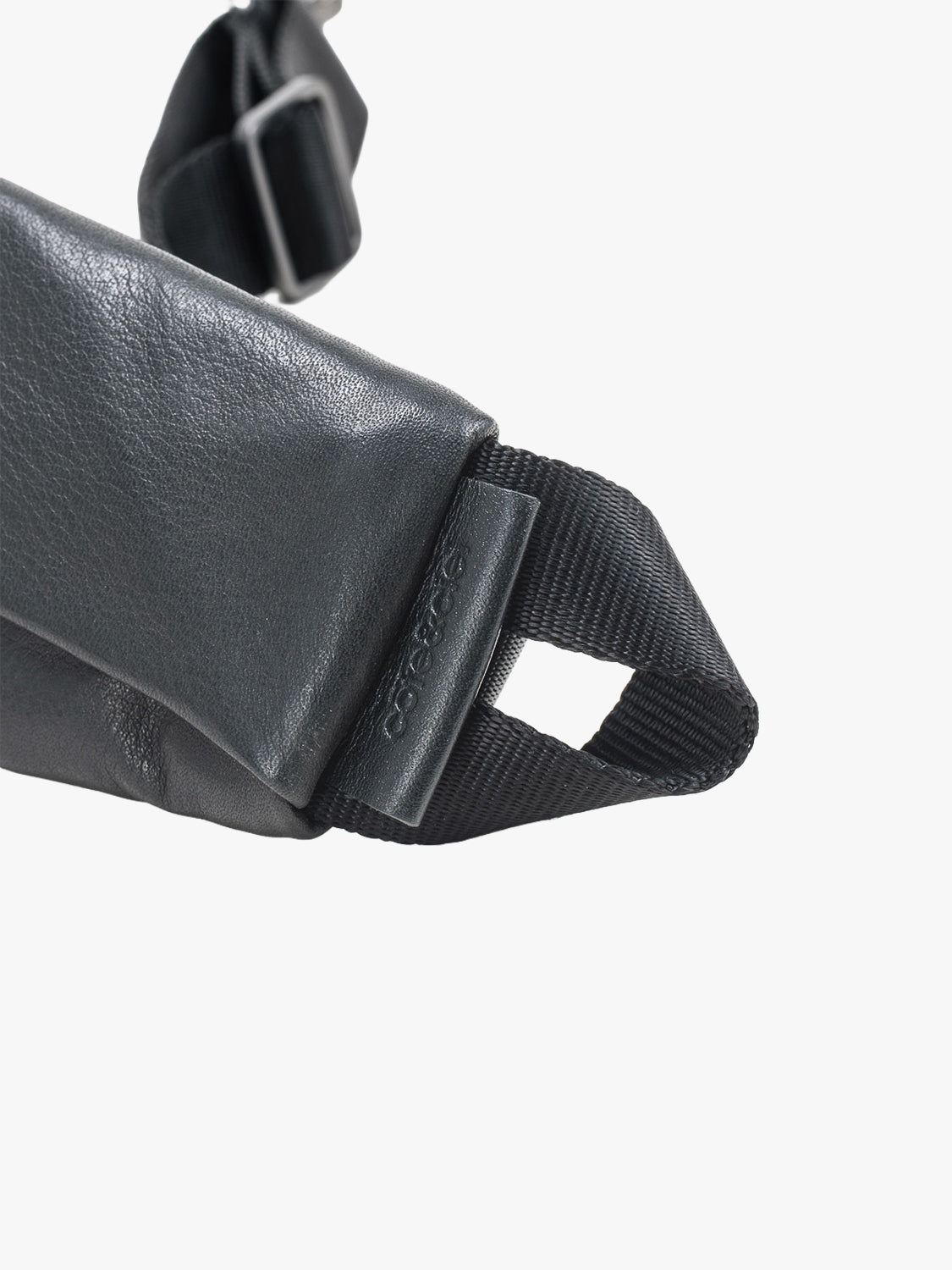 coteetciel Crossbody/Sling/Waist Bag Adda Alias Leather côte&ciel US 29009