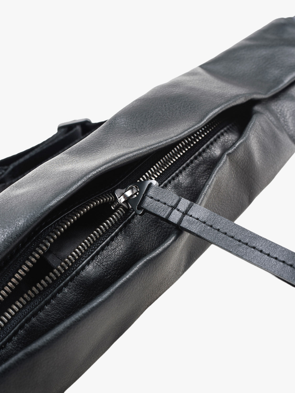 coteetciel Crossbody/Sling/Waist Bag Adda Alias Leather côte&ciel US 29009