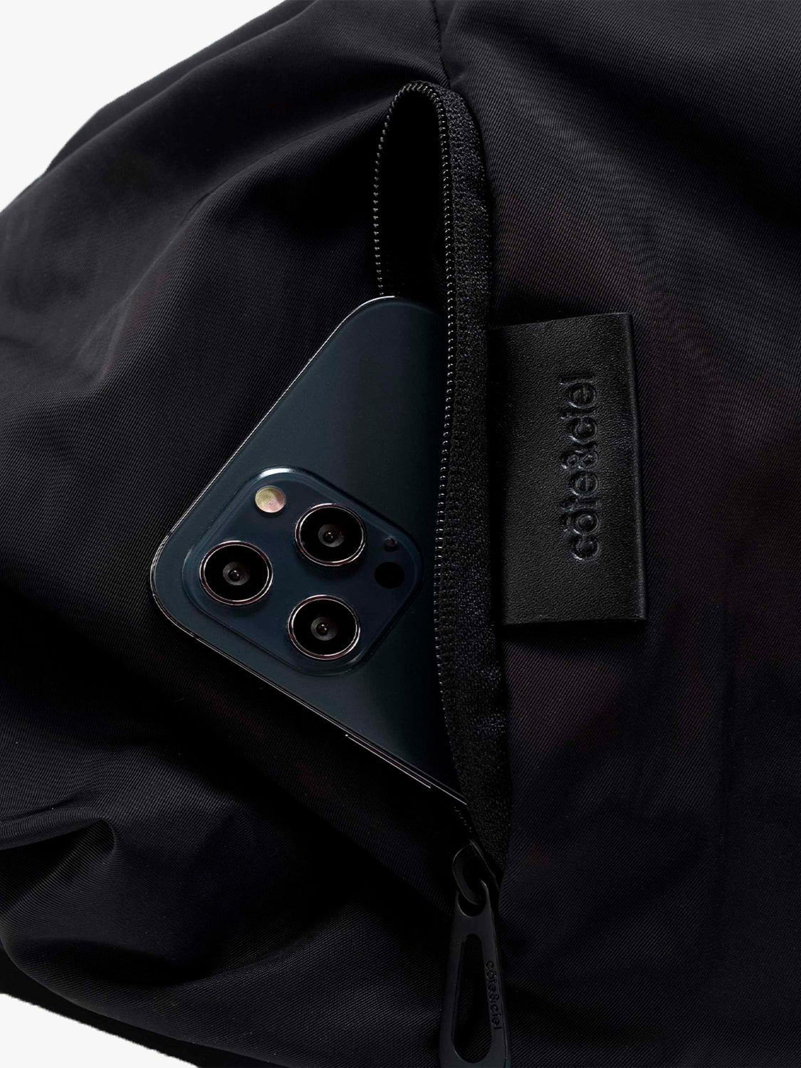 coteetciel Weekender Obed Smooth Black côte&ciel US 29028