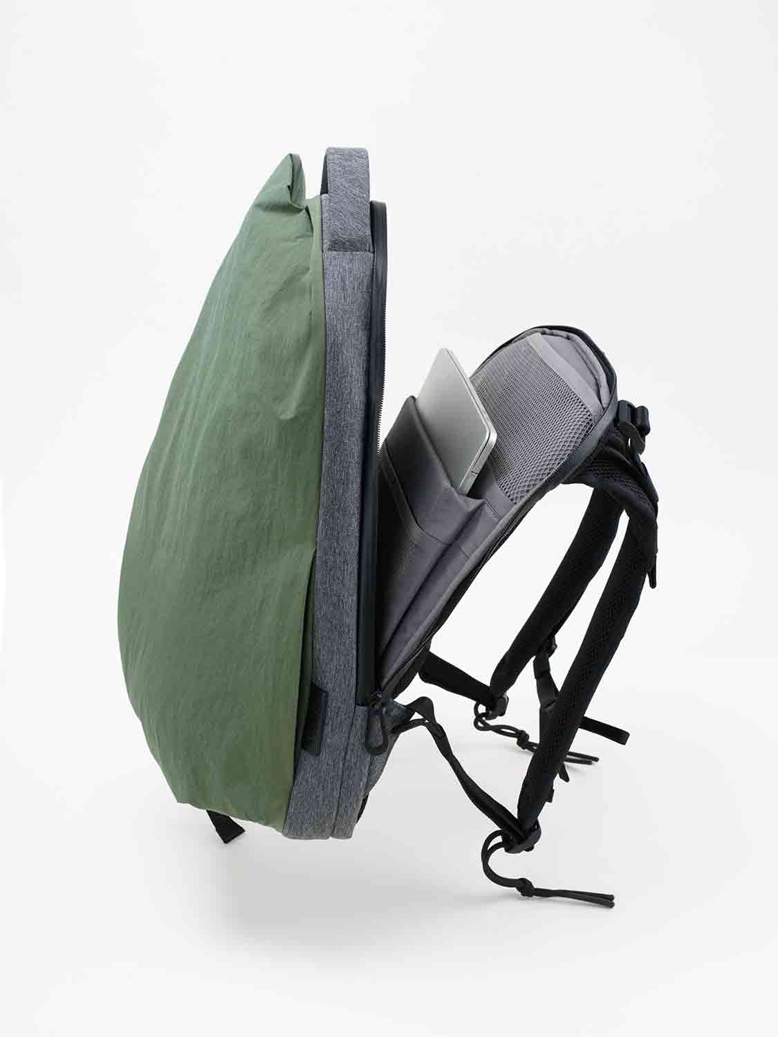 Isar M Komatsu Onibegie Nylon Olive Green