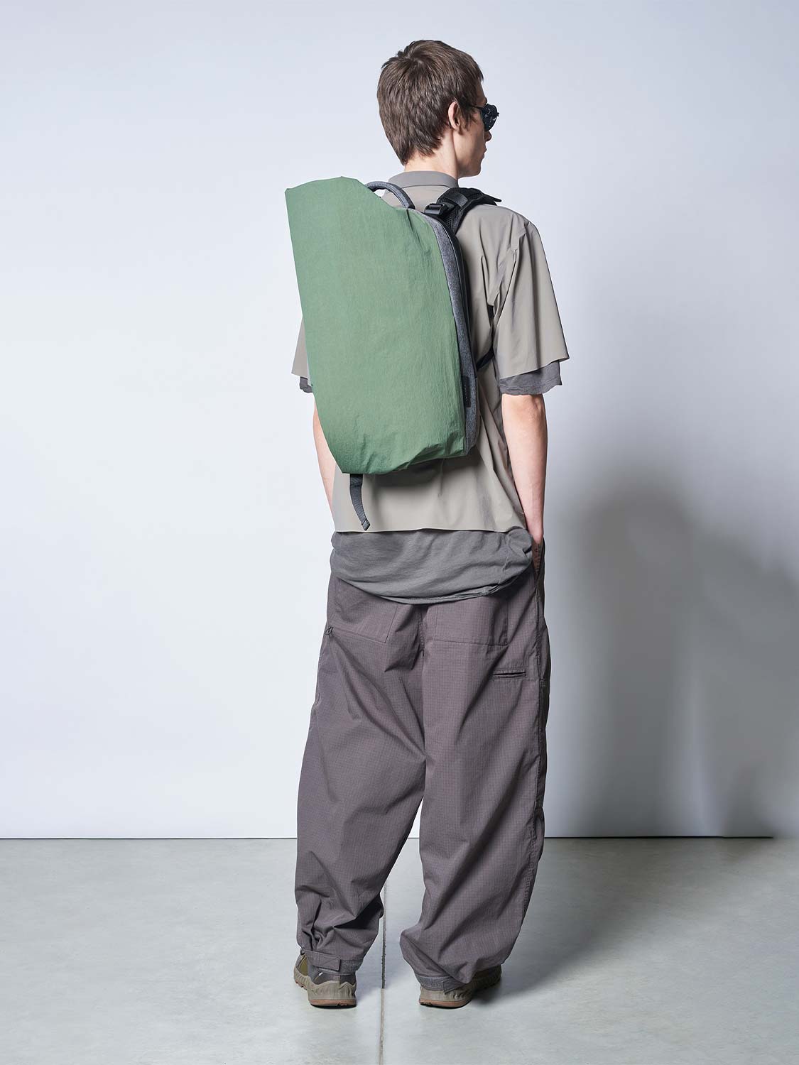 Isar M Komatsu Onibegie Nylon Olive Green