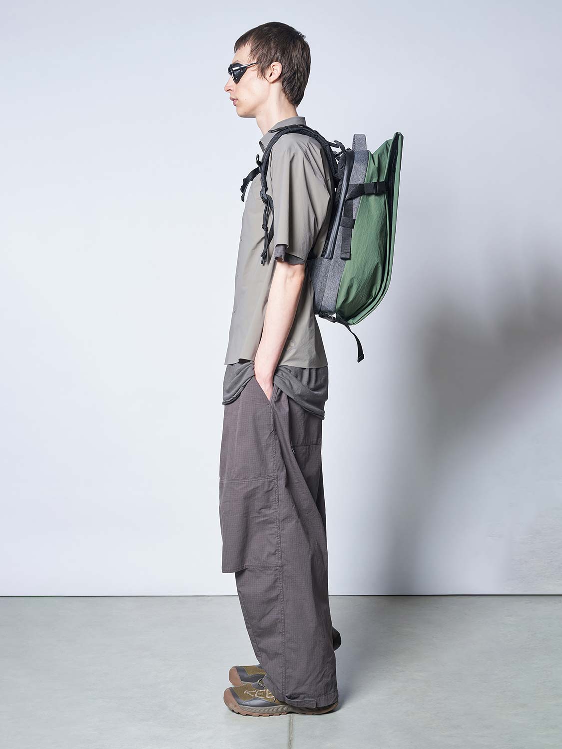 Isar M Komatsu Onibegie Nylon Olive Green