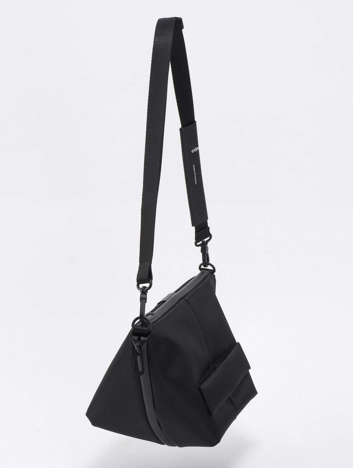 coteetciel Crossbody/Messenger Inn L Sleek Black côte&ciel US 28908