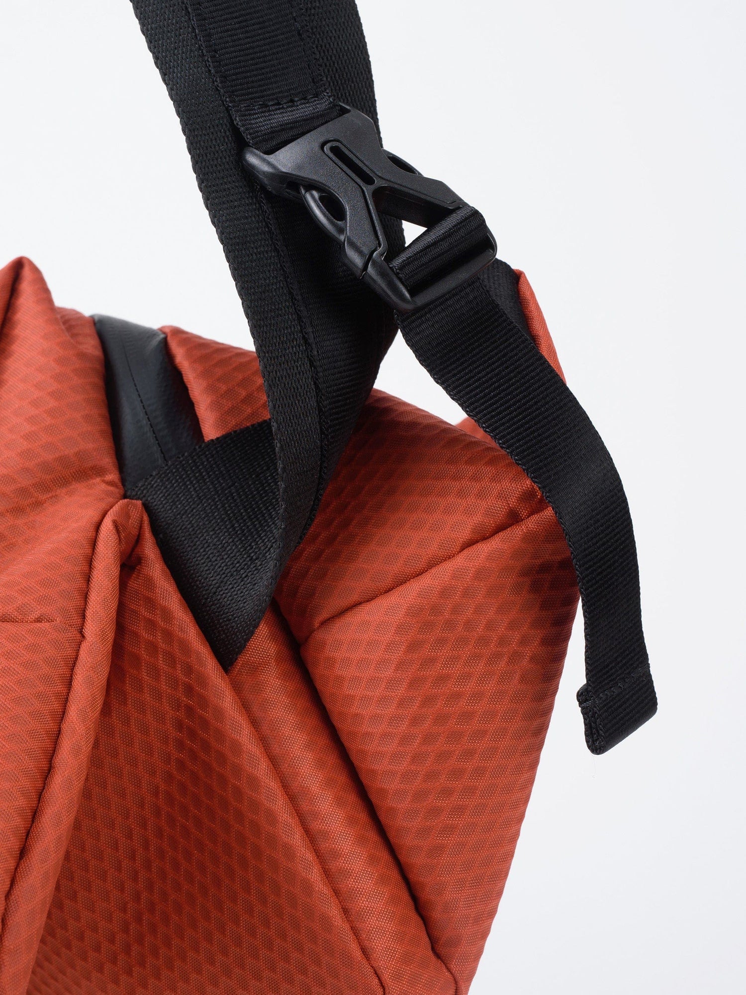 coteetciel Crossbody/Sling Bag Isarau Velo Brick Red côte&ciel US 28968