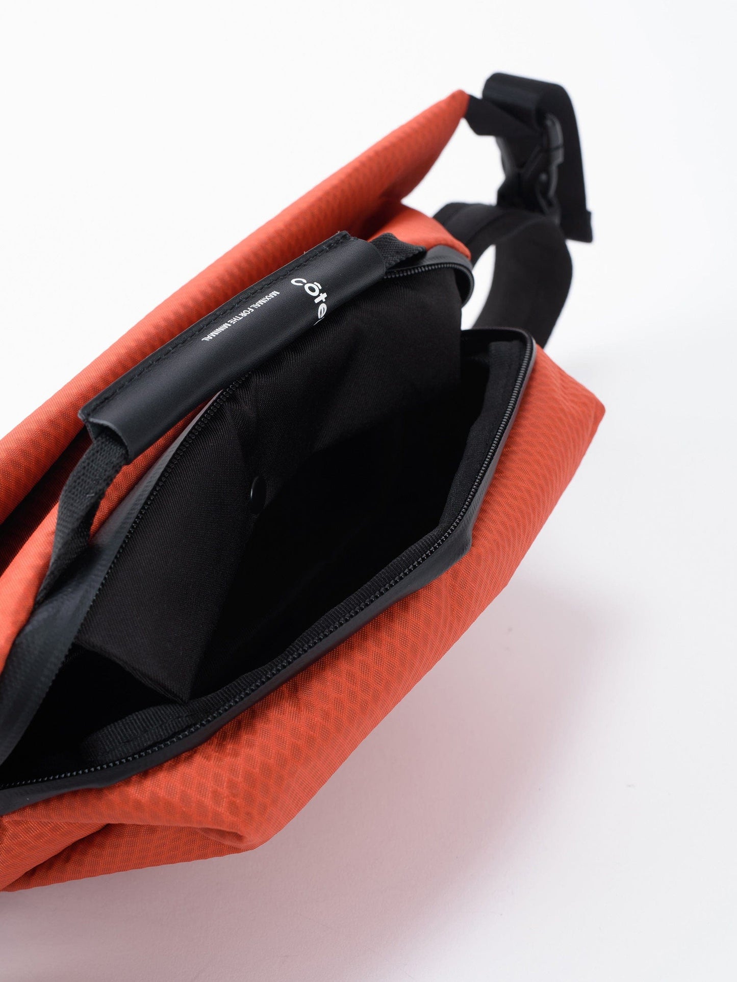 coteetciel Crossbody/Sling Bag Isarau Velo Brick Red côte&ciel US 28968