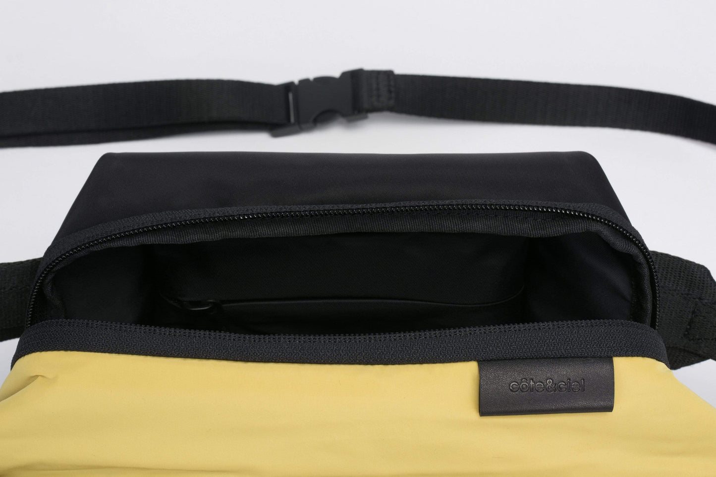 coteetciel Crossbody/Sling/Waist Bag Isarau S Padded Yellow côte&ciel US 28881