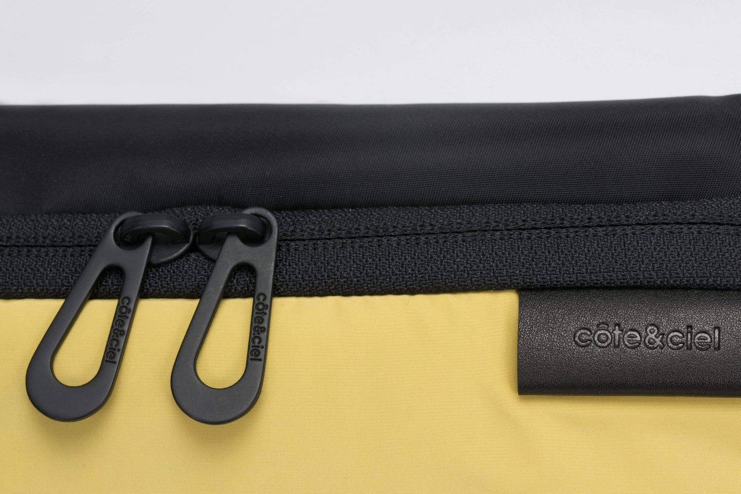 coteetciel Crossbody/Sling/Waist Bag Isarau S Padded Yellow côte&ciel US 28881