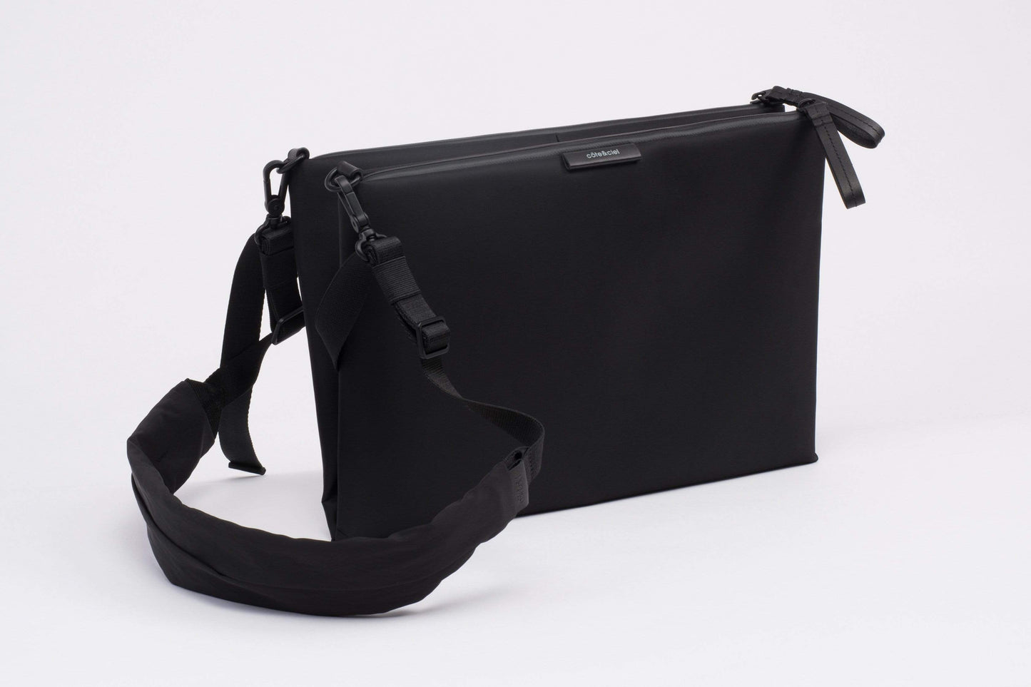 coteetciel Sleeve Sliva Sleek Black côte&ciel US 28867