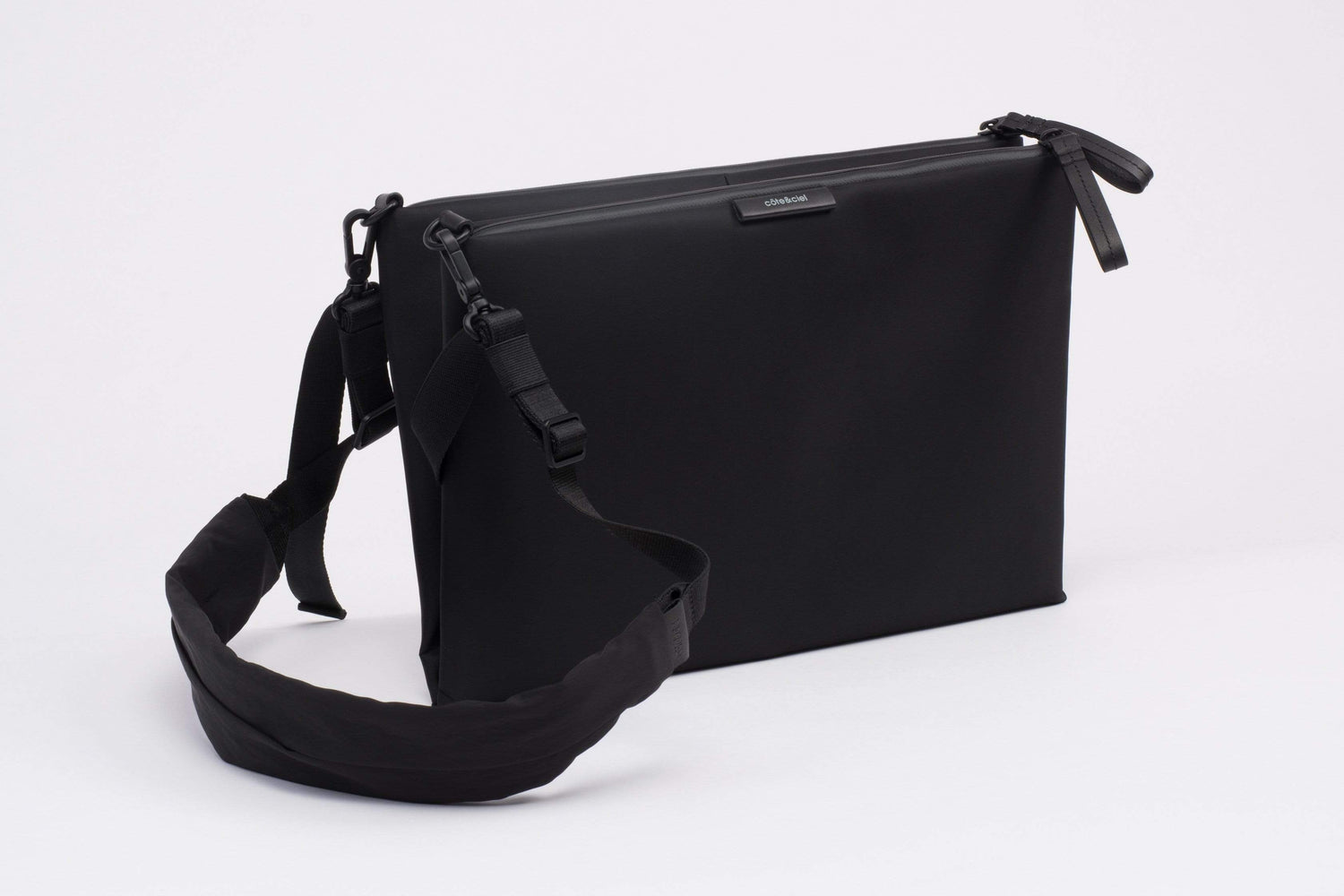 coteetciel Sleeve Sliva Sleek Black côte&ciel US 28867